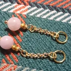 ★ピアリング★チャーム！ゴールド系。ピンク★クンツアイト！約３センチ仕上がり‼