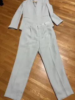 な*ロ様 ANCHOR WOMAN パンツスーツ〜期間限定でお値下げ〜