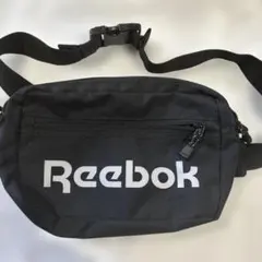Reebok ボディバッグ 黒のサムネイル