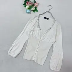 ジャスグリッティー【M】カーディガン　Vネック　ビジュー　ラインストーン　羽織り