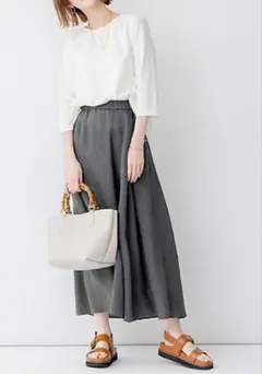 【36】 23区【洗える】LIBECO フレアロングスカート27,500円のサムネイル