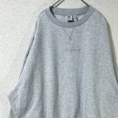 【定番】adidas スウェット トレーナー 刺繍 グレー