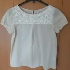 NATURAL BEAUTY BASIC レース付きシアーTシャツ