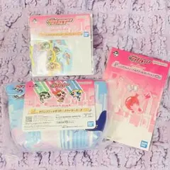 パワーパフ ガールズ　一番くじ　3点セット　ポーチ ステッカー アクリルチャームのサムネイル