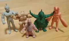 ウルトラマン 怪獣 フィギュア 5体セットのサムネイル