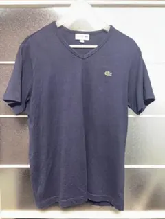 日本製ラコステ Vネック Tシャツ 紺 M スリムフィット ワニロゴ 定番 美品