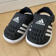 Adidas ベビーサンダル　12センチ　サンダル　アディダス プール