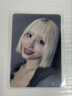 MISAMO 「HAUTE COUTURE」Twice トレカ MOMO モモ