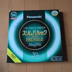 Panasonic スリムパルック PREMIER 20形