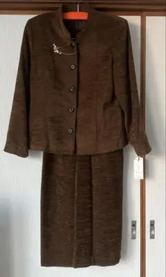 レディーススーツ　ブラウン ジャケット スカートセットアップ