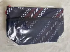 伊勢丹ポーチ非売品 約24㎝×15㎝マチ8㎝ 新品未使用のサムネイル
