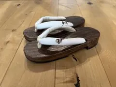 レディース木製下駄 花柄鼻緒付き（花火大会など） 22.0〜23.5