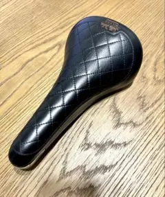 セライタリア（Selle ITALIA）ターボ トライアスロン サドル 未使用品 SELLE ITALIA（セライタリア）CLASSIC：MILANO TURBO BONNIE FeC
