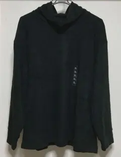 ユニクロ　ソフトニットフリースリブハイネックT ブラック　XL