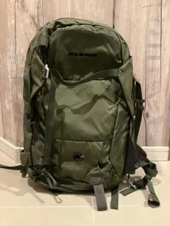 Item thumbnail for item 4730c008-3ce8-48cc-bc68-0ace770c40be