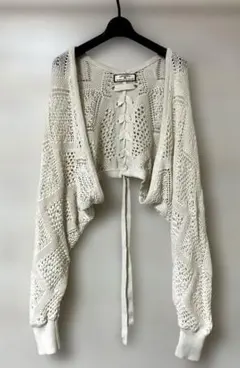 Item thumbnail for item 60757449-3a8e-40e9-ab53-ea6bd324e16c