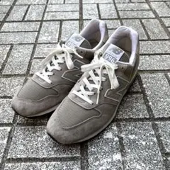 ニューバランス28cm