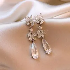 ピアス 雫モチーフ ブライダル アクセサリー ウェディング 結婚式 シルバー