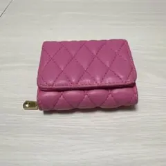 ピンク財布 三つ折財布のサムネイル