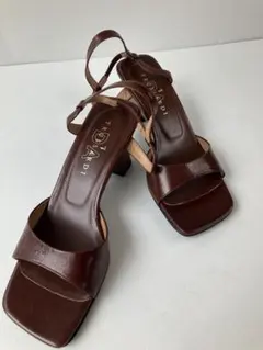 【極美品】TRUSSARDI トラサルディ ブラウンサンダル 24cm 日本製のサムネイル