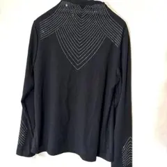 長袖シャツ ブラック ストーン装飾 黒 胸元の光 伸縮 サイズL ダンス
