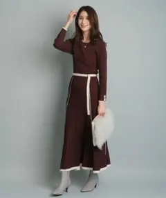 新品JUSGLITTY　ライン配色ニットワンピース　ブラウン