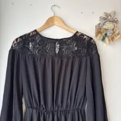 ブラックレース襟パーティードレス