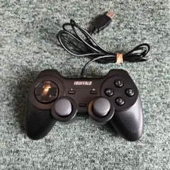 （美品）iBUFFALO BSGP1205MHF USBゲームパッド