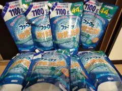 ファーファ 液体洗剤 ベビーフローラル 詰め替え1100g×8個のサムネイル