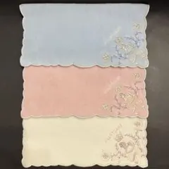 ジルスチュアート新品未使用 トリミング♡ペガサス刺繍付 タオルハンカチ3枚セット