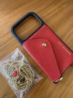 BANDOLIER iPhone 17 Pro ケース レッド