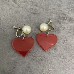 ハート　イヤリング　赤