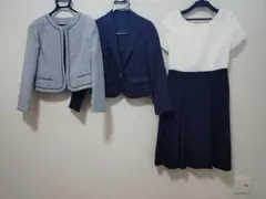 セレモニースーツ　7号　コサージュ付き