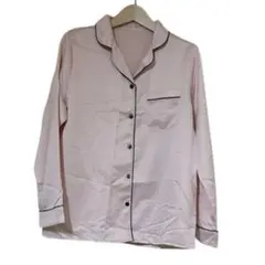 GU サテンパジャマ パジャマ ルームウェア 長袖 ピンク サテン生地 上着のみ