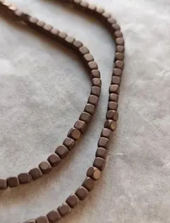 No.941　マットカラーのキューブビーズ