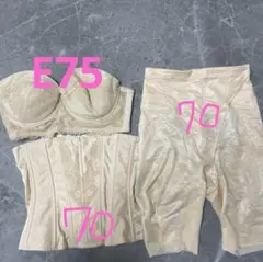 2025年最新】ブライダルインナー four sis＆co.の人気アイテム
