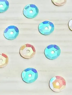 ✄ハンドメイド✄ 【 スパンコール ❦ 亀甲 80枚 ❦ 】