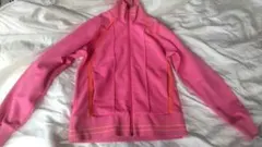 Nike ピンク ジップアップパーカー