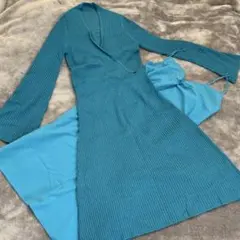 Pinky&Dianne ターコイズ Vネック ワンピース キャミソール付き