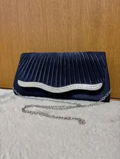 Item thumbnail for item 1356fcaf-061a-485a-82ea-3242a39ab026