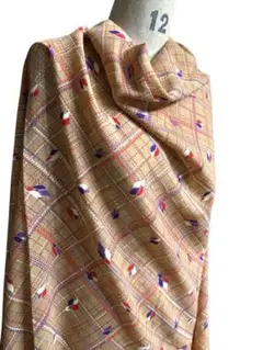 イタリア輸入　ウールボイルバイヤス柄