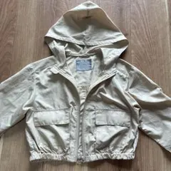 ベージュ フード付き ウィンドブレーカー