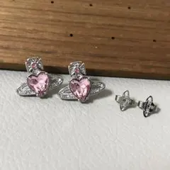 Vivienne AIRELLAオーブモチーフ ピアス