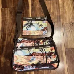 LESPORTSACハワイ限定ショルダーバッグ