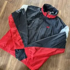 Nike ナイロンジャケット 赤/黒/白