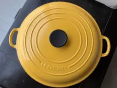 Le Creuset 楕円形 両手鍋 30cm フランス製のサムネイル