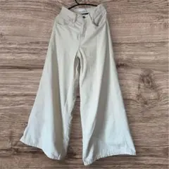 UNIQLO ベージュ ワイドパンツ 2256cm