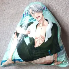 【３月末まで！】ユーリ!!! on ICE ヴィクトル 1番クジ クッション