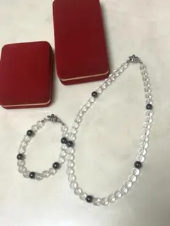 磁気　水晶　黒　透明　ブレスレット　ネックレス　魔除け