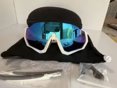 【美品】オークリー フライトジャケット プリズムサファイア ホワイトのサムネイル